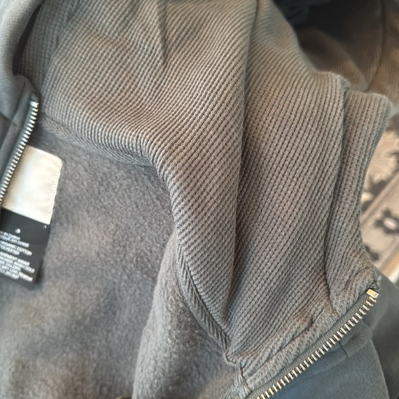 Seaside Hoodie in Smoked Beryl (NWT) - Picture 3 of 6